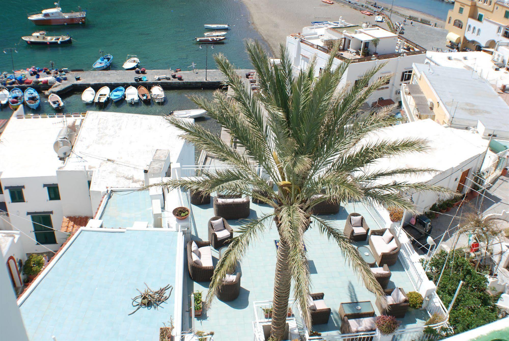 Hotel La Palma Sant'Angelo  Exterior photo