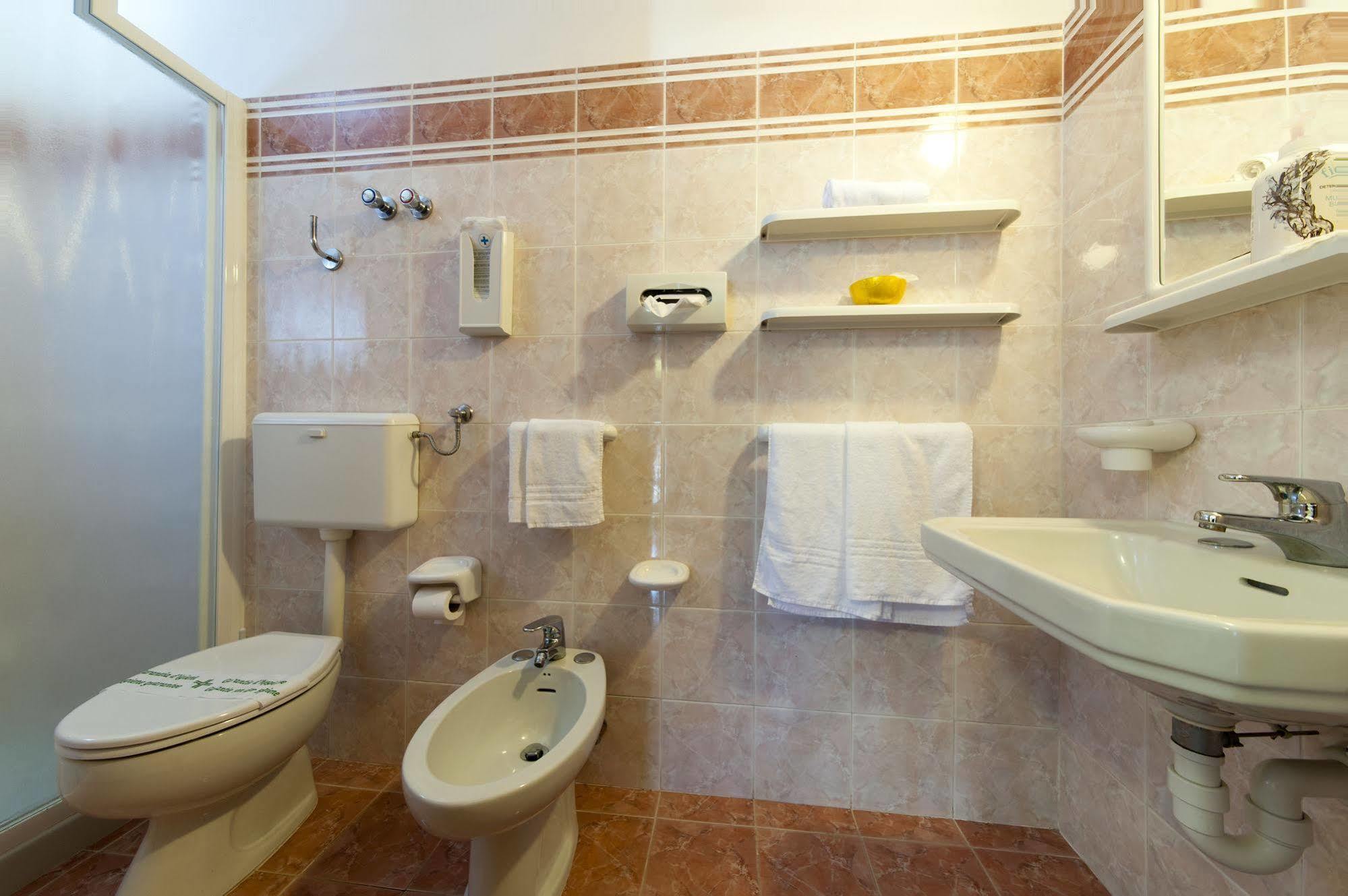 Hotel La Palma Sant'Angelo  Exterior photo